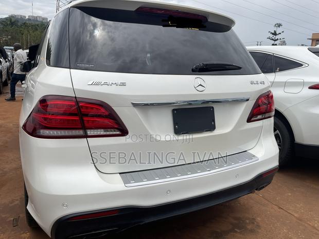 Mercedes-Benz GLE-Class 2017 White