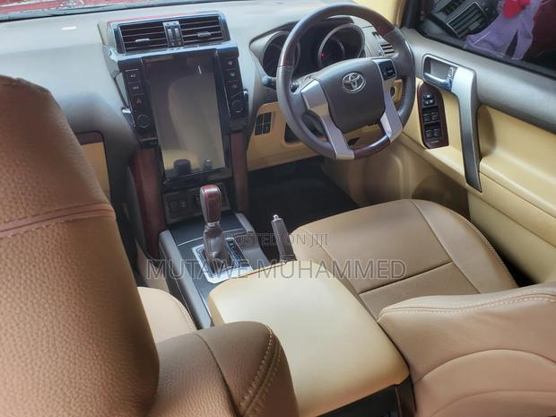 Toyota Land Cruiser Prado 2015 Black