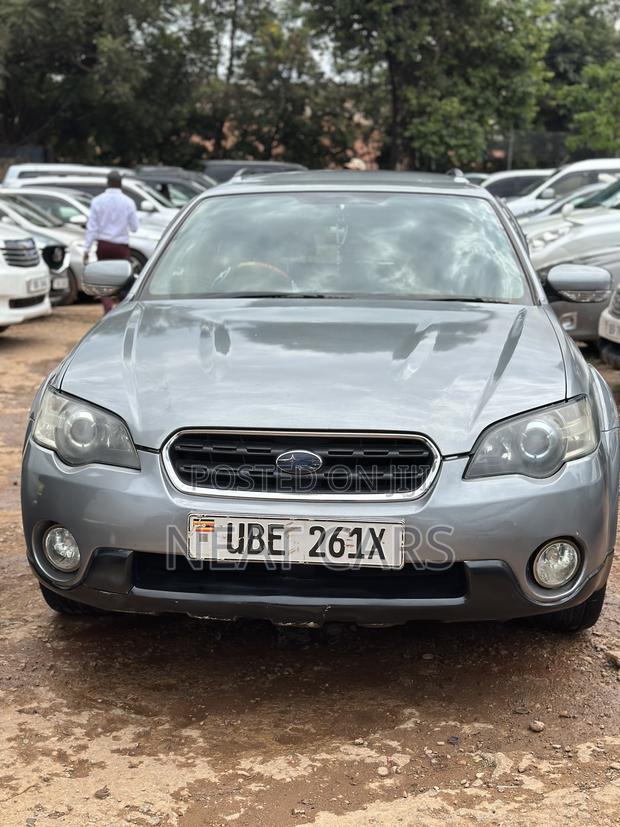Subaru Outback 2005 Gray
