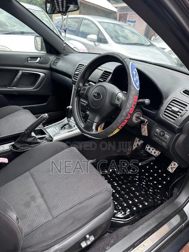 Subaru Outback 2005 Gray