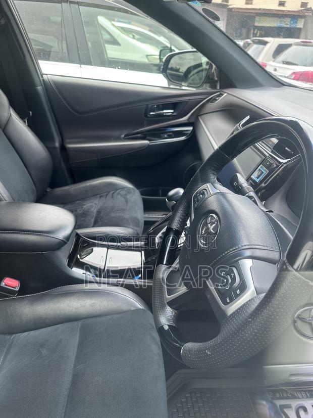 Toyota Harrier 2016 White