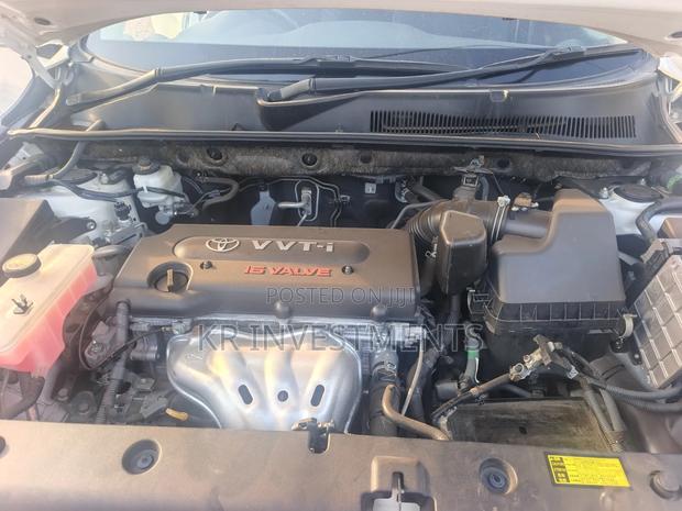 Toyota Wish 2005 Gray