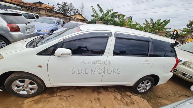 Toyota Wish 2008 White
