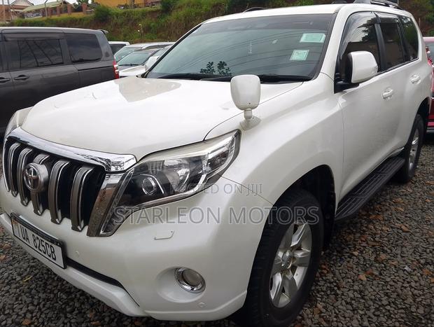 Toyota Land Cruiser Prado 2.8 D-4D 2016 Silver