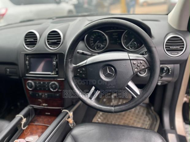 Mercedes-Benz M Class 2007 Gold