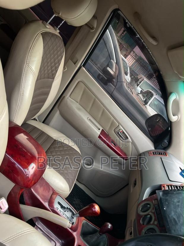 Toyota Hilux 2013 White