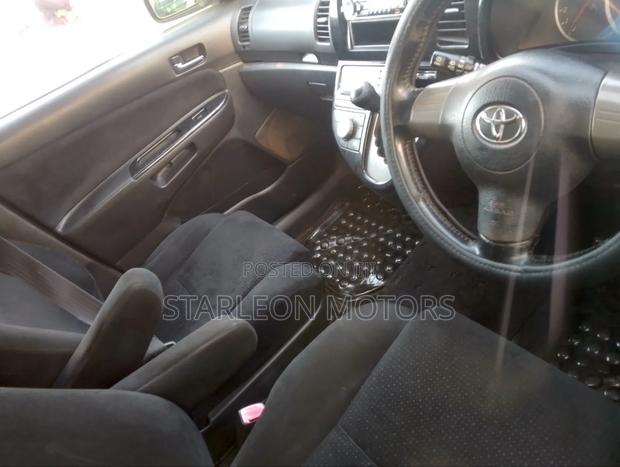 Toyota Wish 2008 White