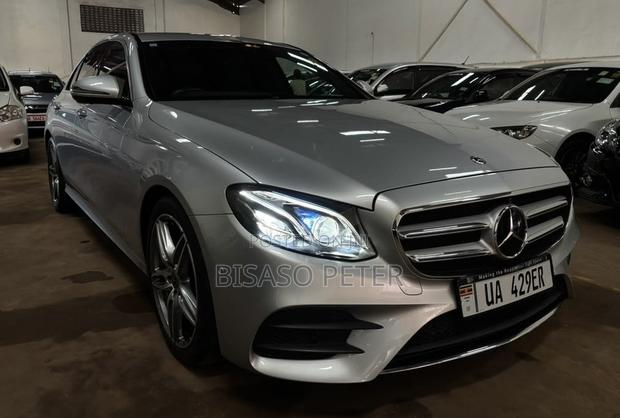 Mercedes-Benz E200 2018 Silver