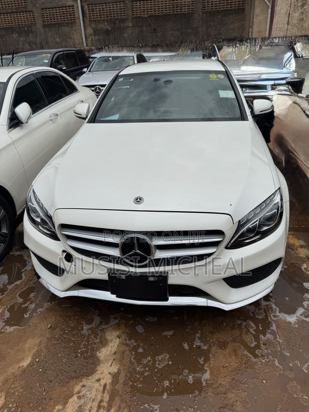Mercedes-Benz C200 2017 White