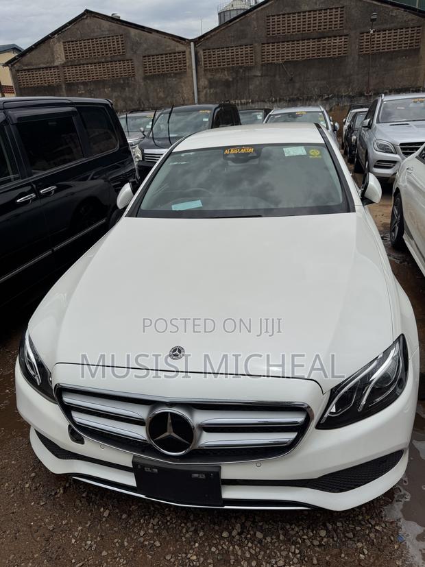Mercedes-Benz C200 2017 White