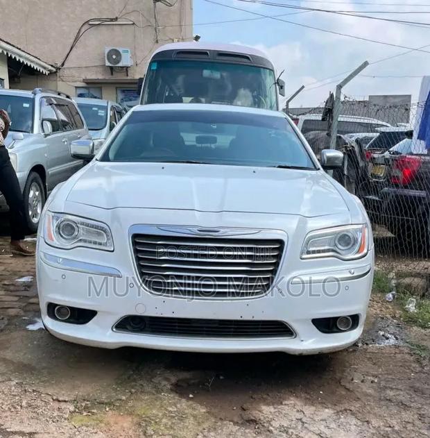Chrysler 300C 2014 White
