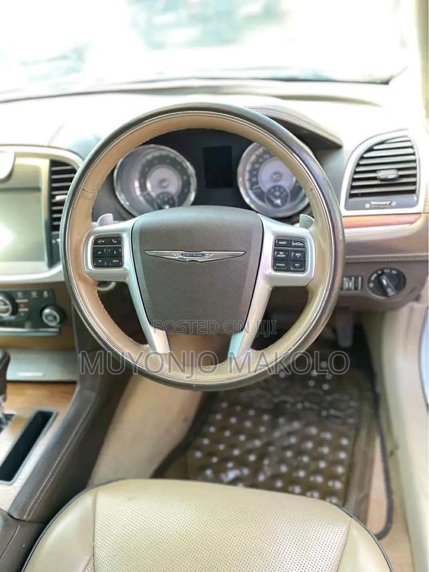 Chrysler 300C 2014 White