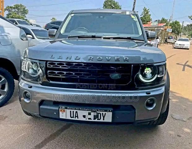 Land Rover Discovery 2013 Gray