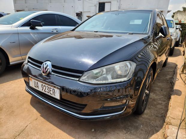Volkswagen Golf 2013 Black