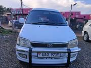 Toyota Noah 2001 White for sale