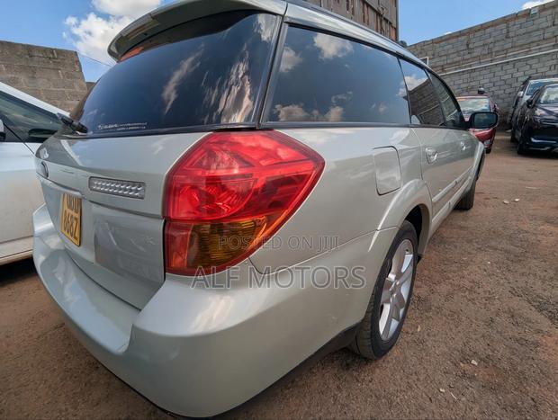 Subaru Outback 2006 Green