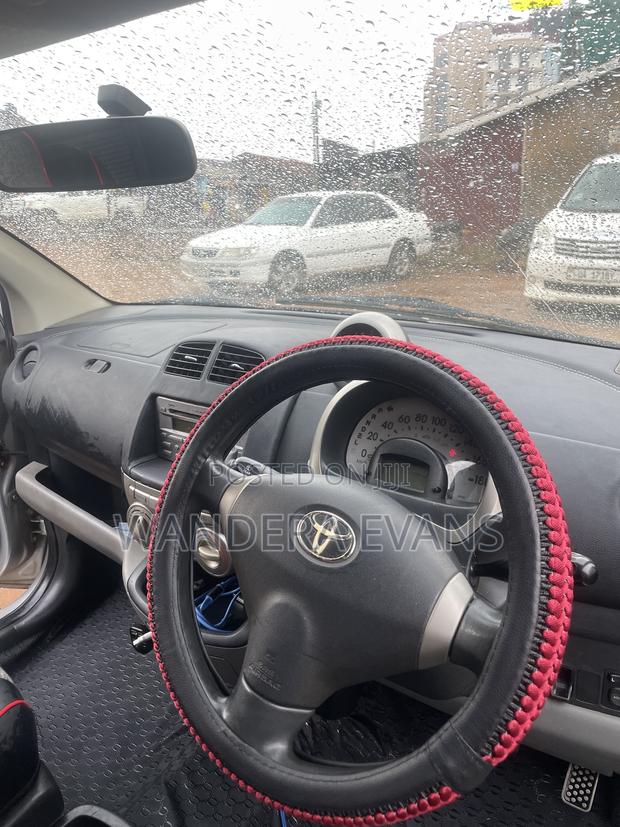 Toyota Passo 1.0 FWD 2008 Silver