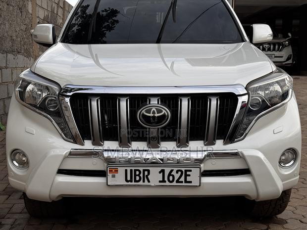 Toyota Land Cruiser Prado 2016 White