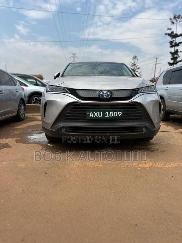 Toyota Harrier 2020 Silver