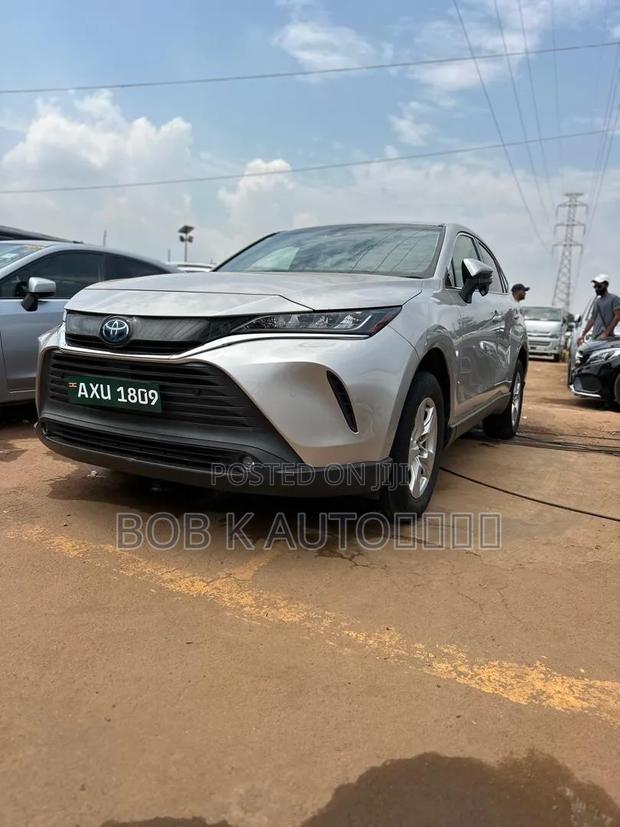 Toyota Harrier 2020 Silver