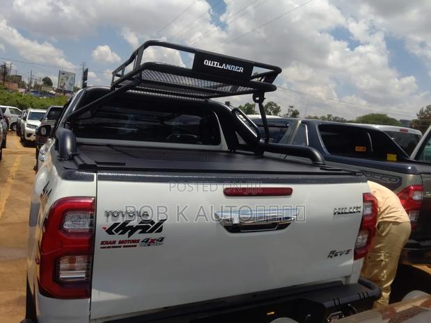 Toyota Hilux Revo Double Cab Deisel 2.4 AWD 2021 White