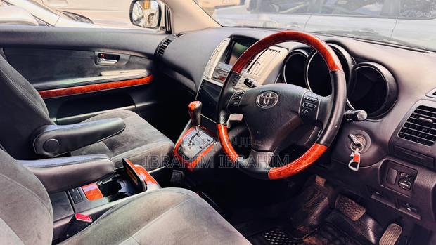 Toyota Harrier 2006 Silver