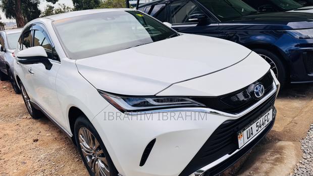Toyota Harrier 2020 White