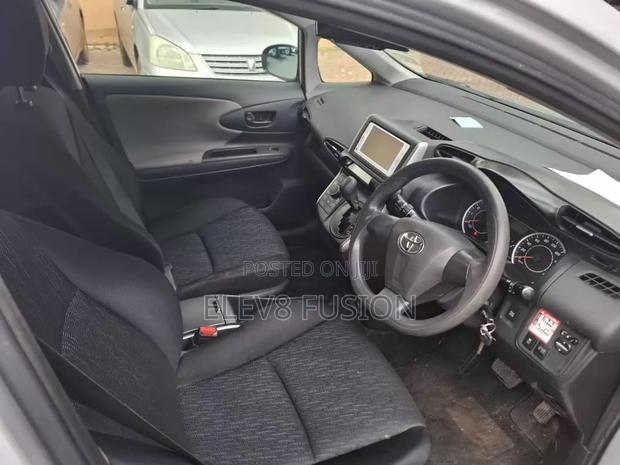 Toyota Wish 2008 White