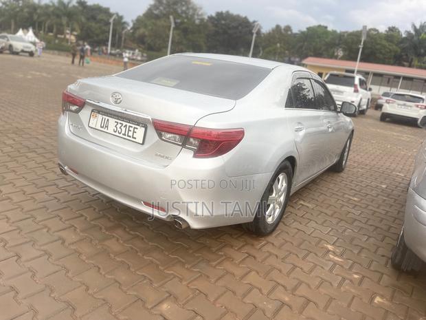Toyota Mark X 2012 Silver