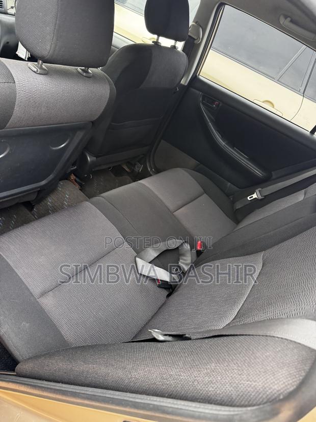 Toyota Allex 2006 Gold