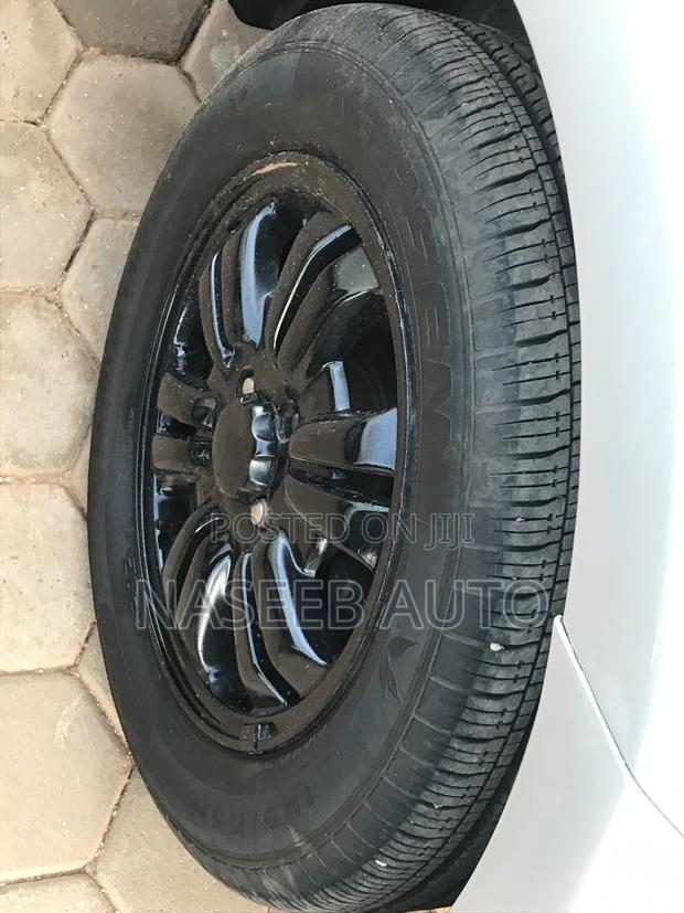 Toyota Ractis 2007 Silver