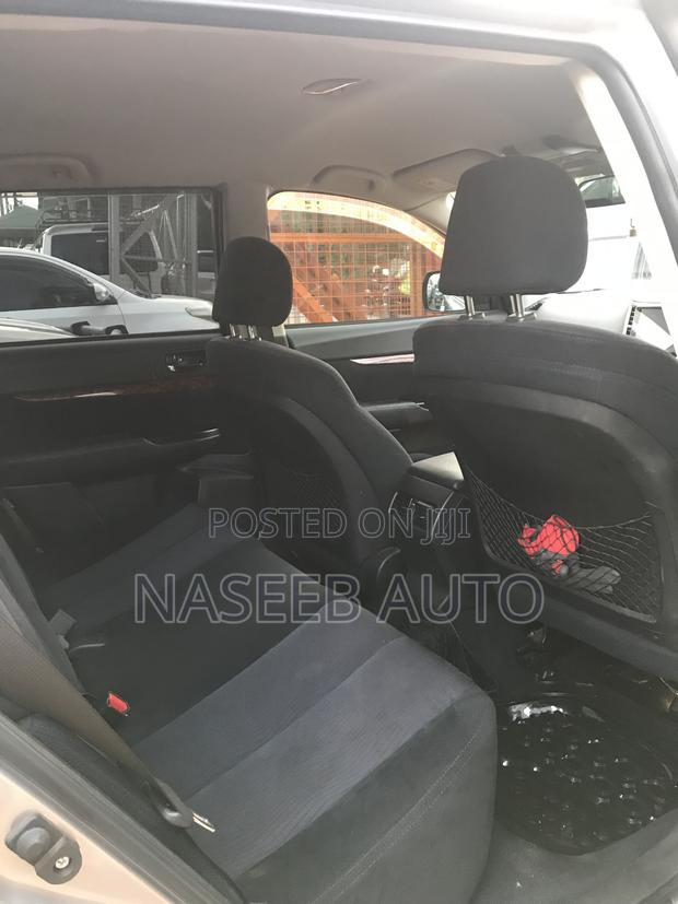 Subaru Outback 2012 Gray