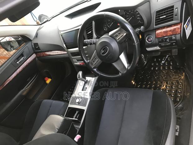 Subaru Outback 2012 Gray