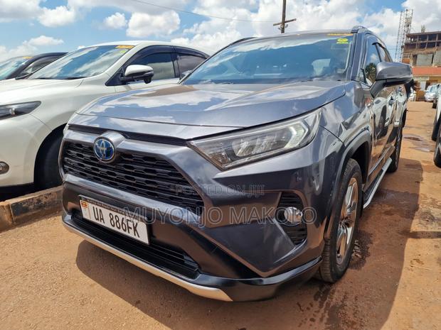 Toyota RAV4 2020 Gray