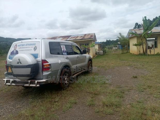 Mitsubishi Pajero 2008 Silver