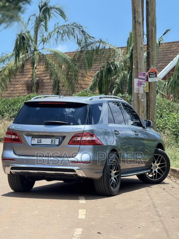 Mercedes-Benz M Class ML 350 BlueTEC 4Matic 2013 Gray