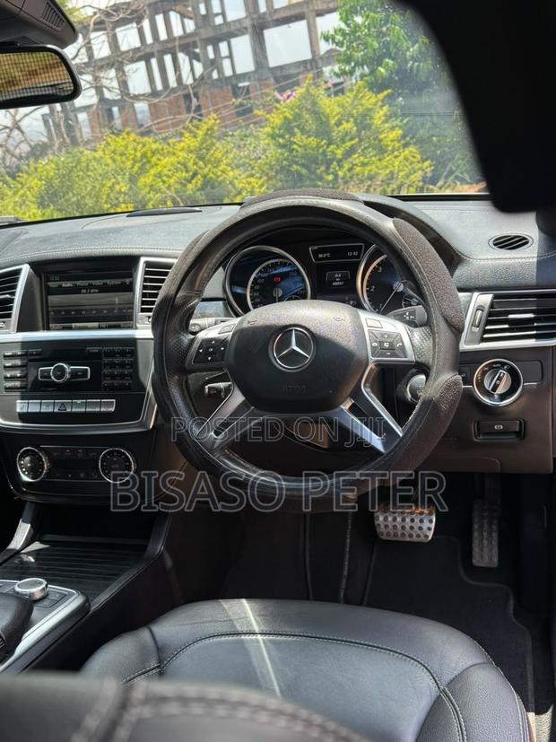 Mercedes-Benz M Class ML 350 BlueTEC 4Matic 2013 Gray