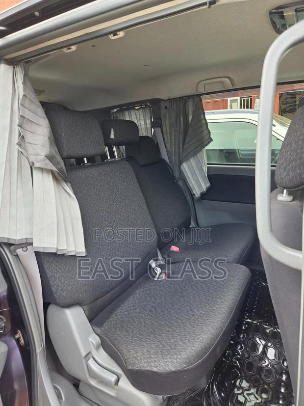 Toyota Sienta 2012 Purple