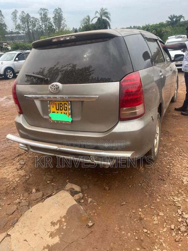 Toyota Wish 2007 Silver