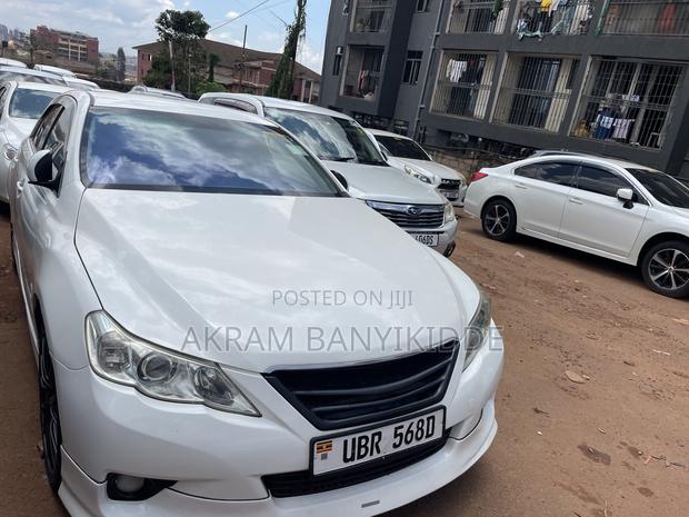 Toyota Mark X 2010 White