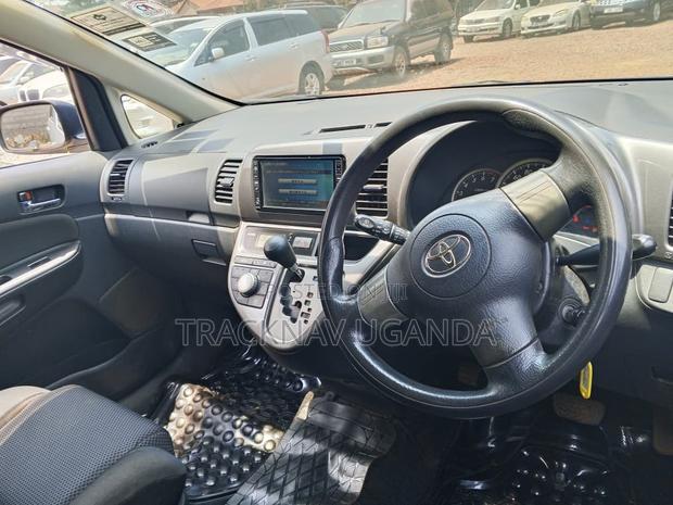 Toyota Wish 2008 Silver