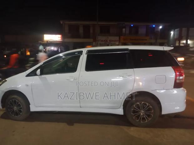 Toyota Wish 2007 White