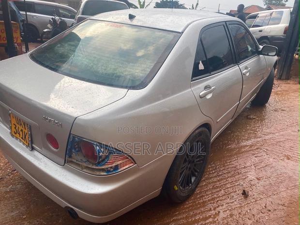 Toyota Altezza 2005 Silver