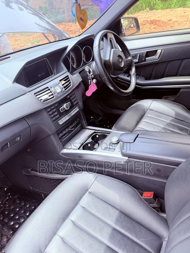 Mercedes-Benz E300 2013 Black