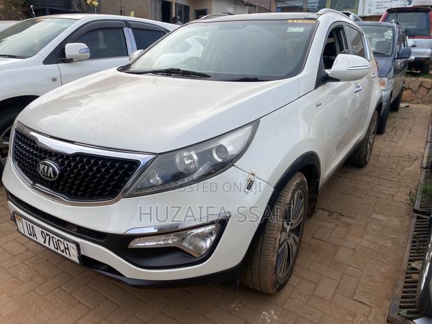 Kia Bongo 2014 White
