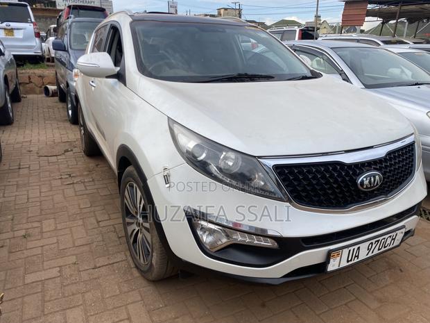 Kia Bongo 2014 White