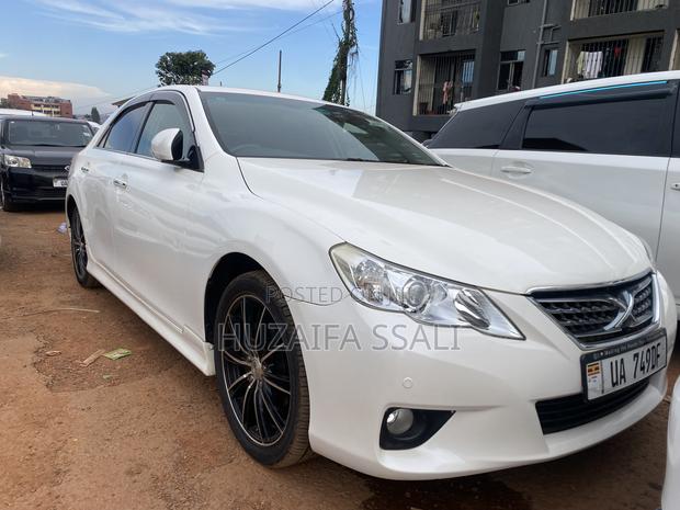 Toyota Mark X 2013 White