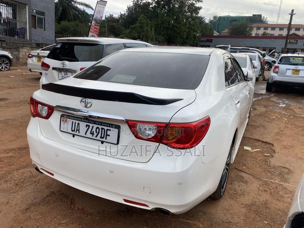 Toyota Mark X 2013 White