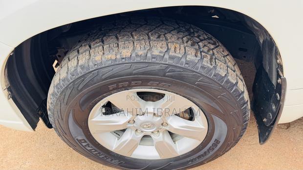Toyota Land Cruiser Prado 2016 White