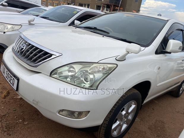 Toyota Harrier 2008 White